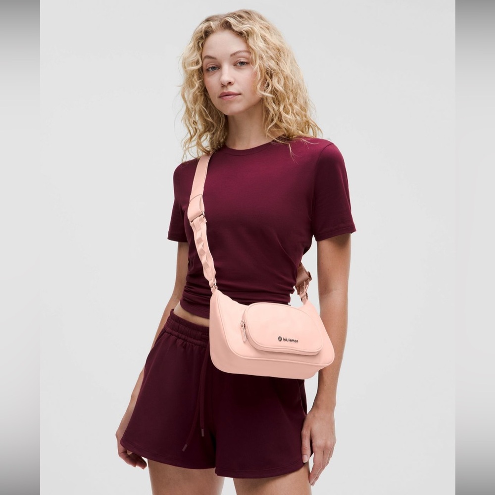 🆕 Release 🔥LULULEMON Crossbody Bag with Nano Pouch 2L- NWT